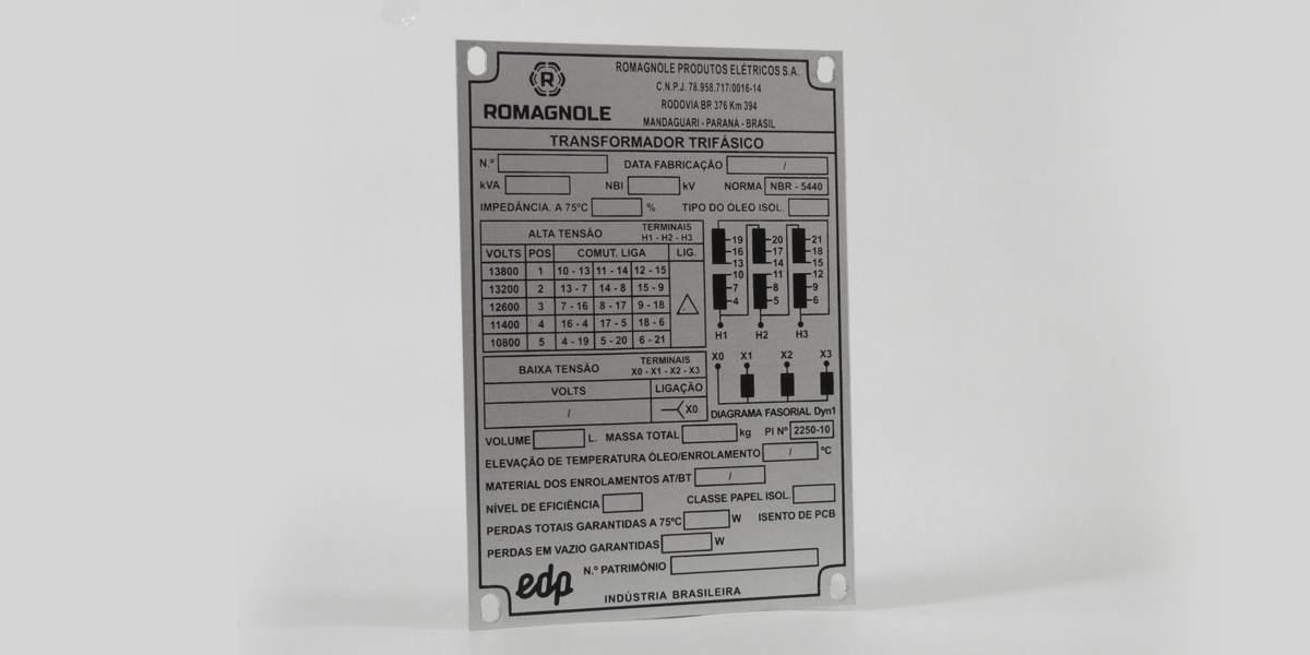 Etiqueta para transformador elétrico