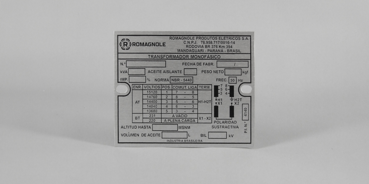 Etiqueta para transformador elétrico